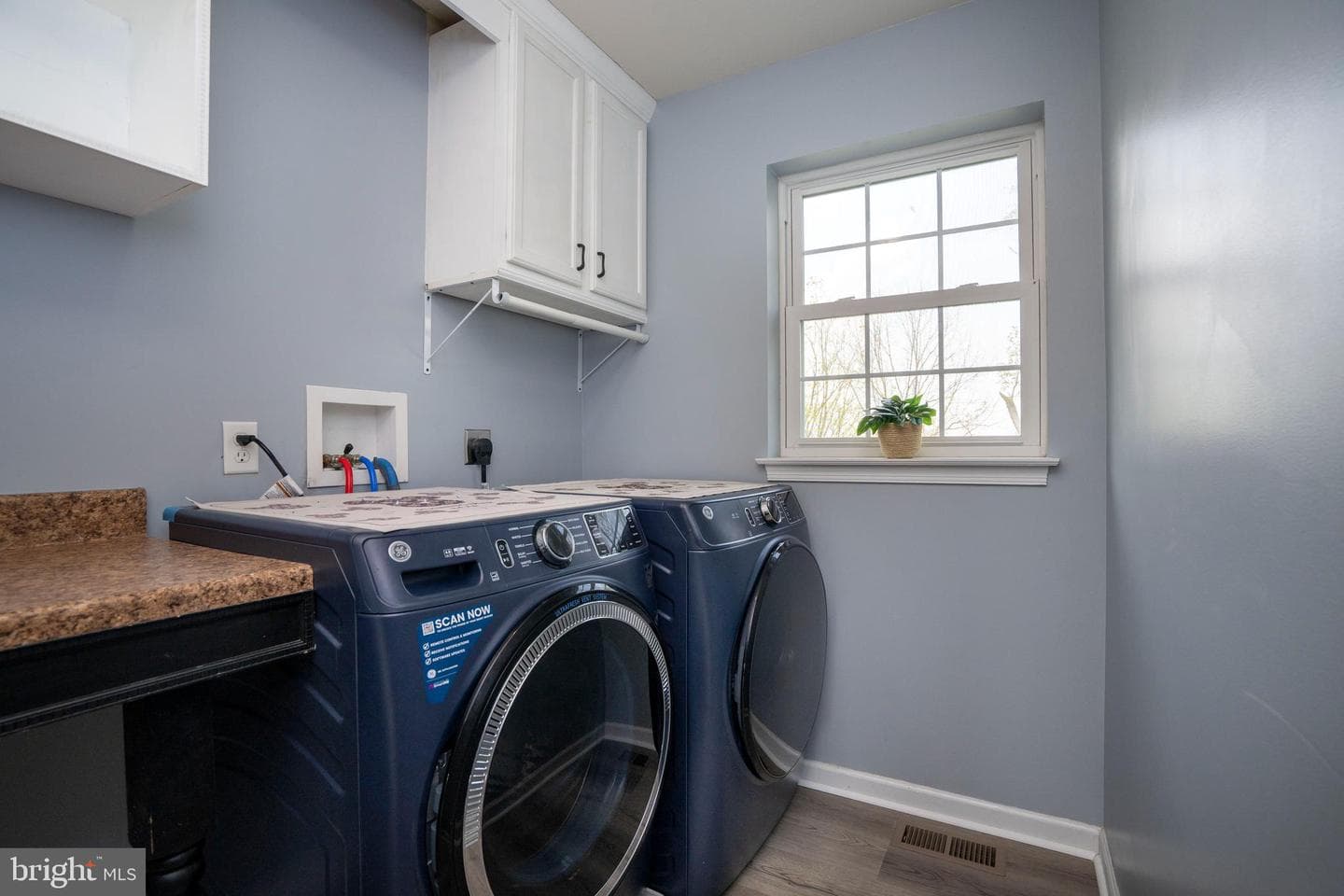 179 Chicory Avenue photo 45