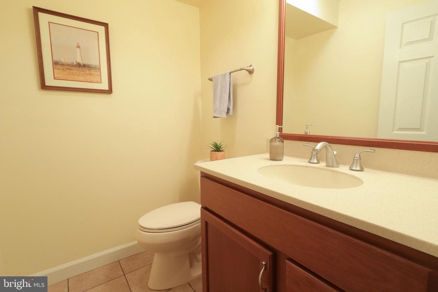 564 Lanceshire Lane photo 27