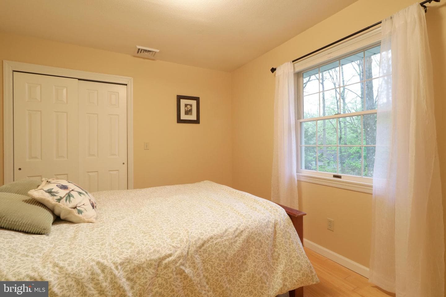 564 Lanceshire Lane photo 35