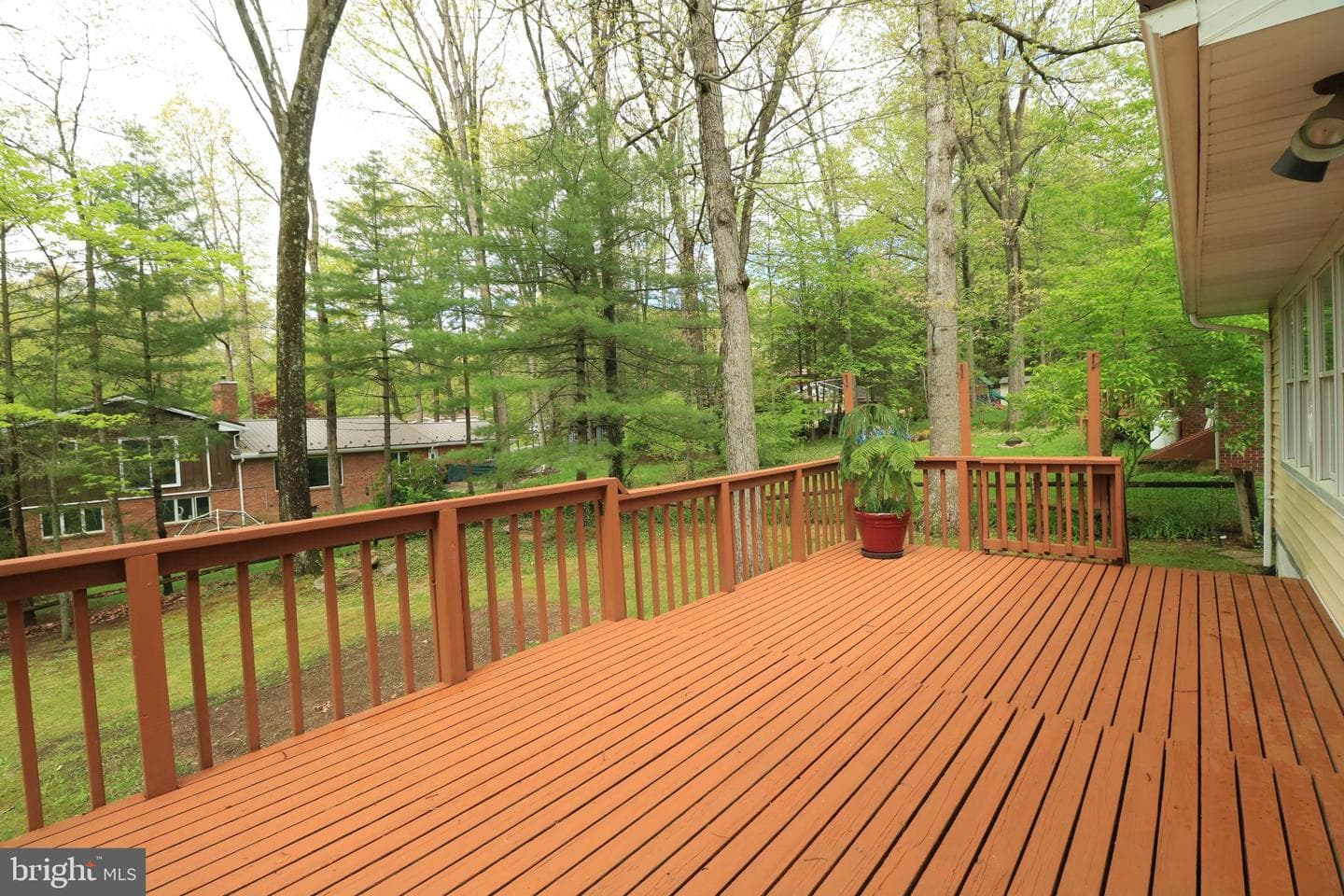 564 Lanceshire Lane photo 45