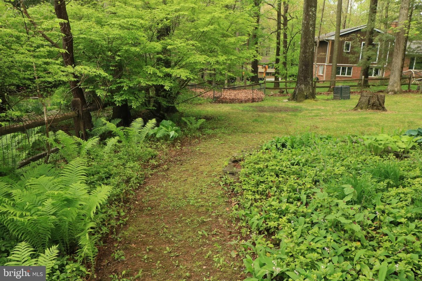 564 Lanceshire Lane photo 48