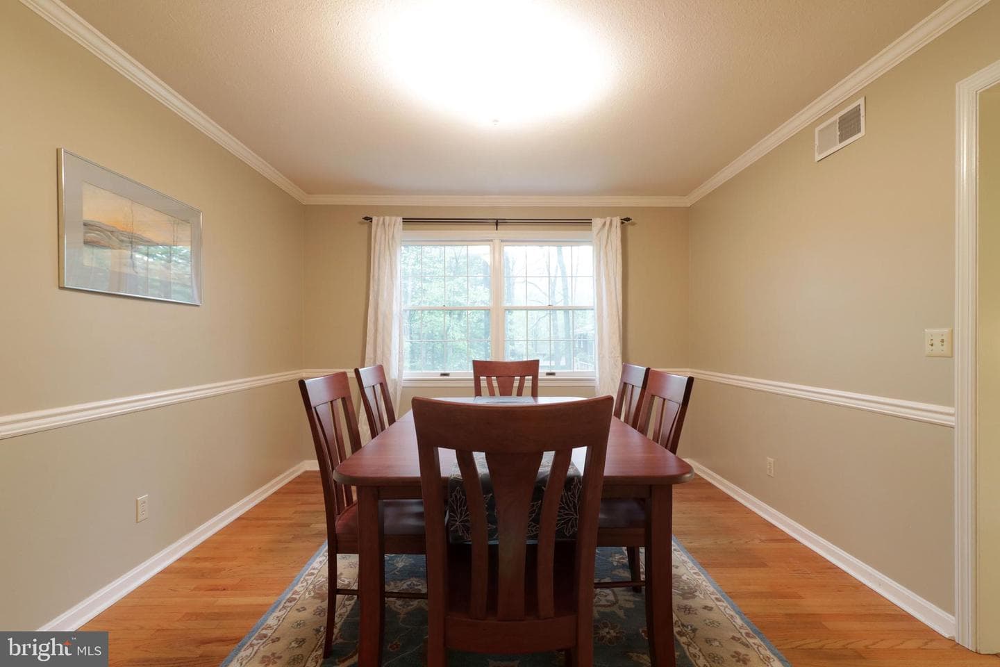 564 Lanceshire Lane photo 9