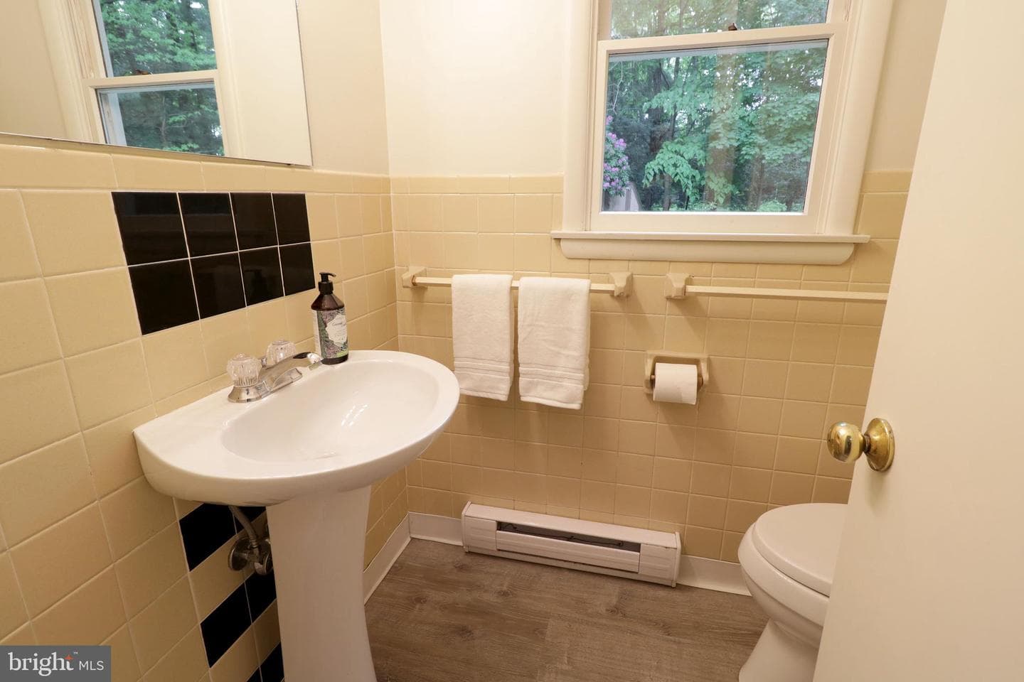 131 W Marylyn Avenue photo 31