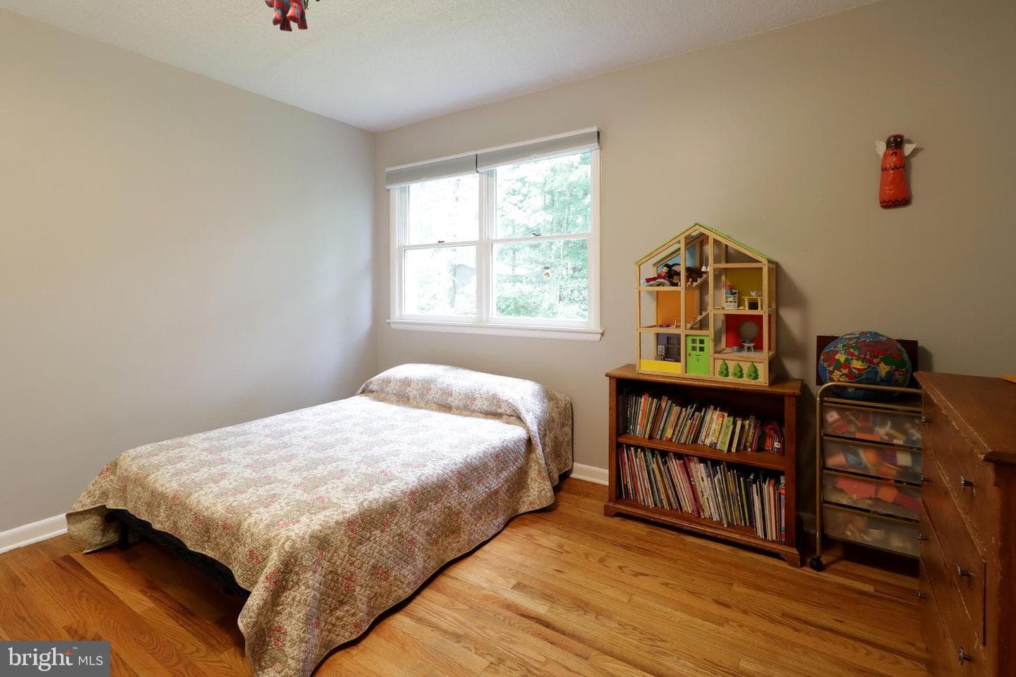 131 W Marylyn Avenue photo 40