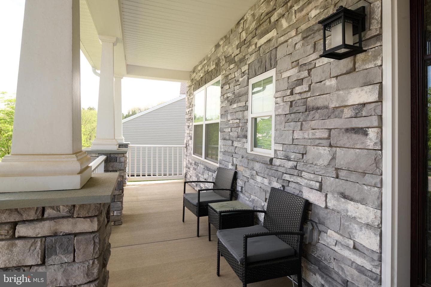 116 Deans Way photo 3