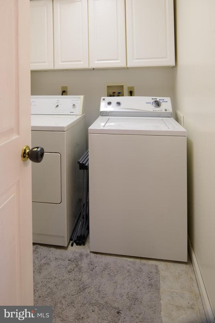 121 Washington Place #121 photo 16