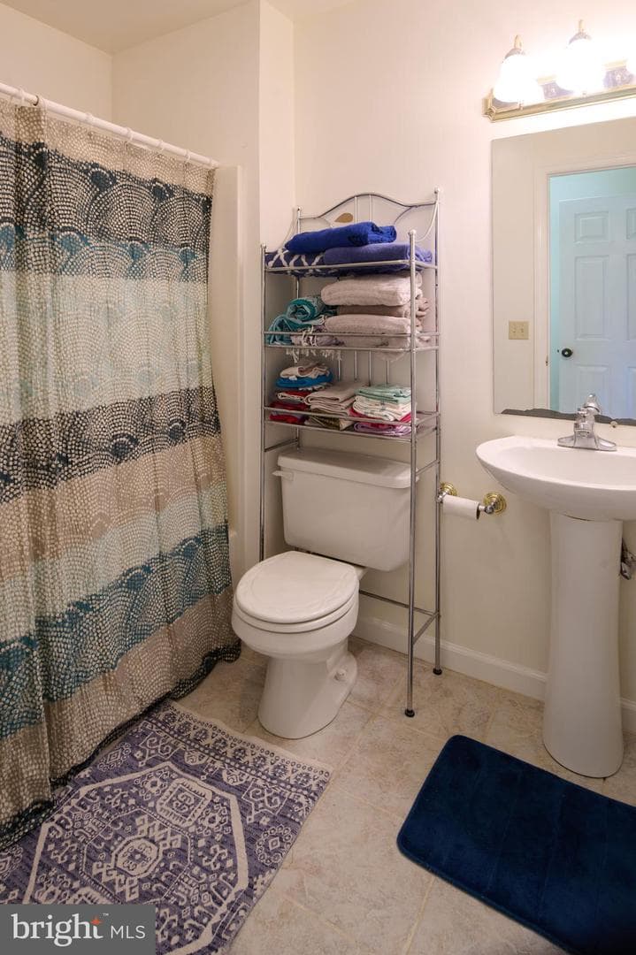 121 Washington Place #121 photo 17