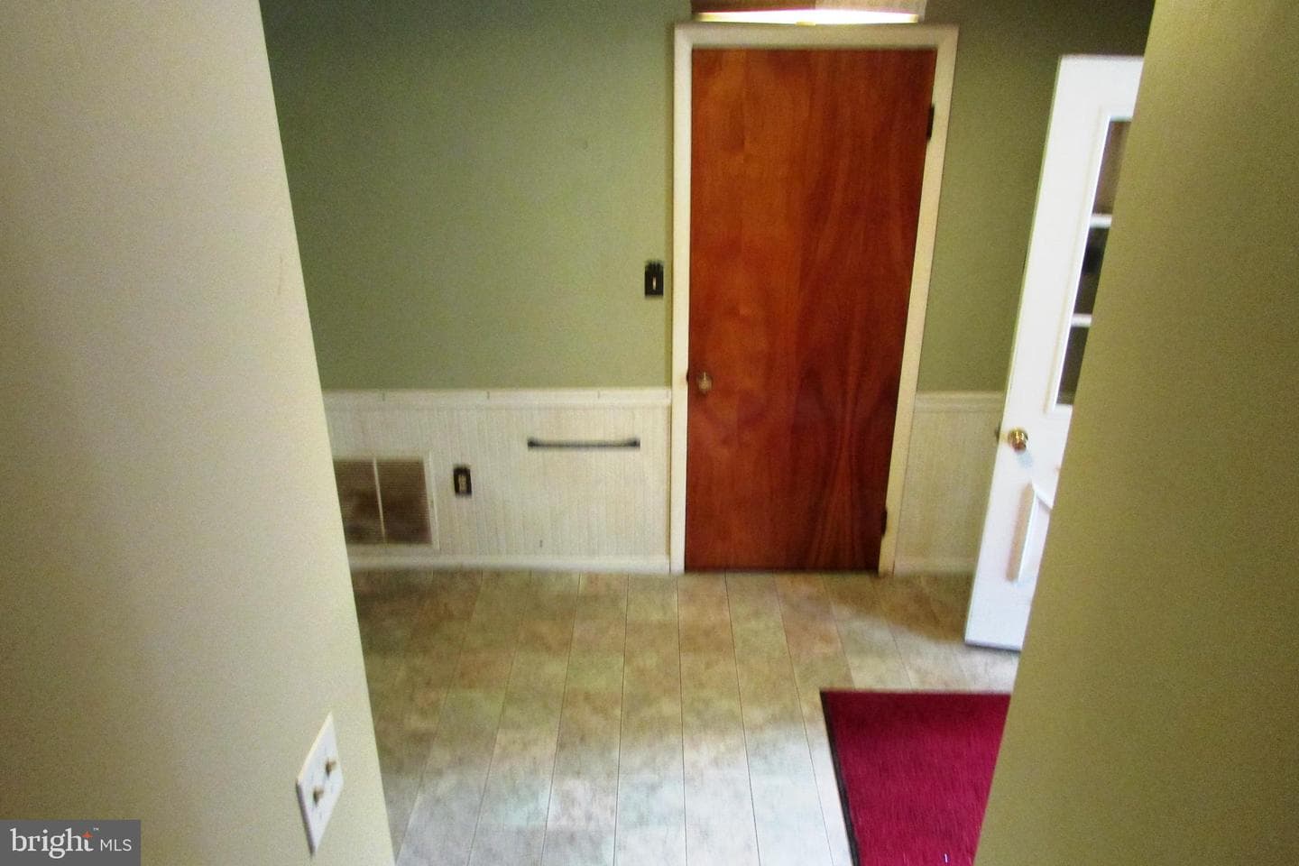 645 W Hillside Avenue photo 2