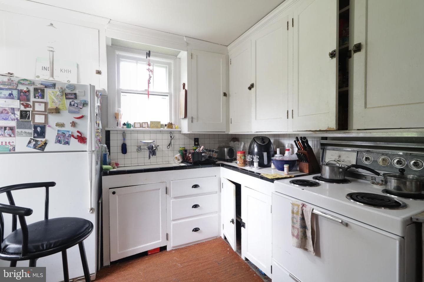 441-445 Ridge Avenue photo 36