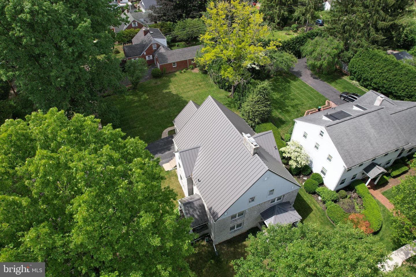 441-445 Ridge Avenue photo 7