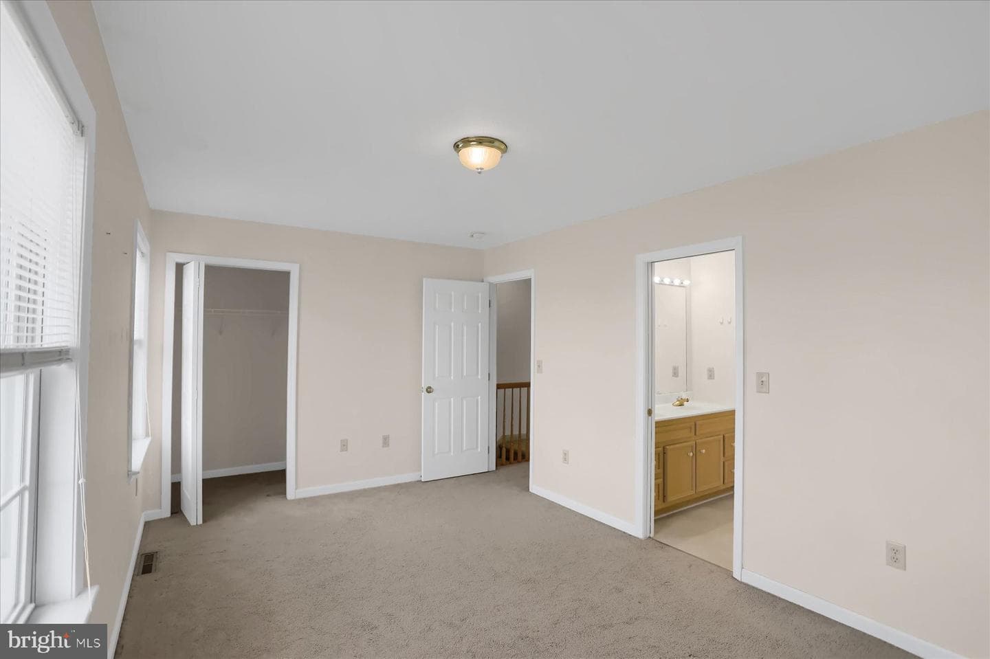 138 Birchtree Court photo 28