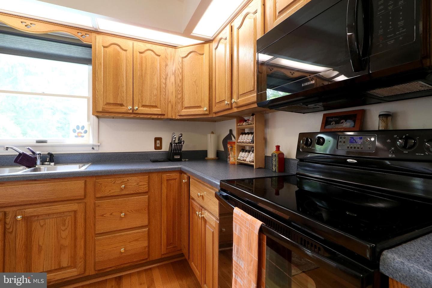 234 S Buckhout Street photo 19