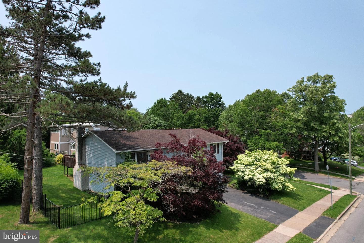 234 S Buckhout Street photo 3