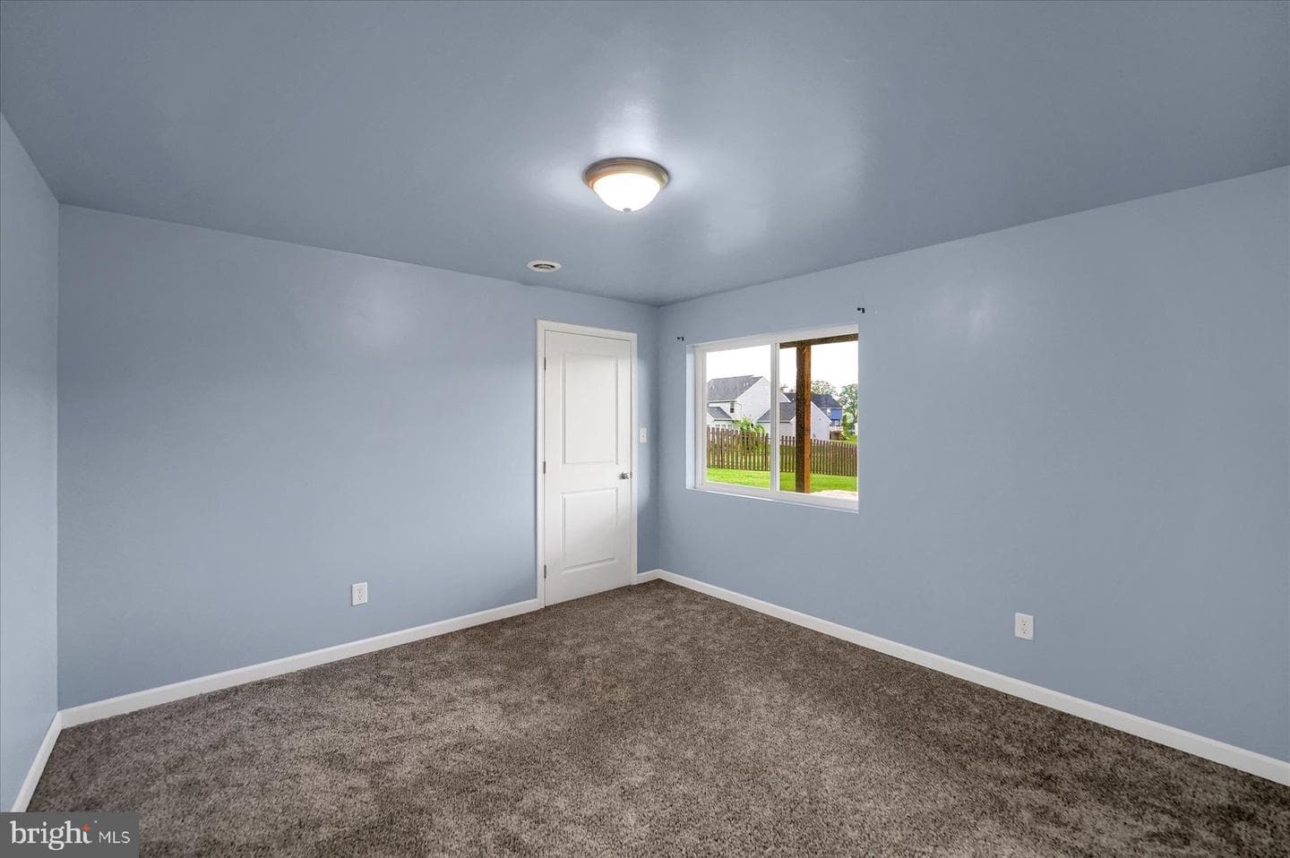 1015 Karmel Street photo 28