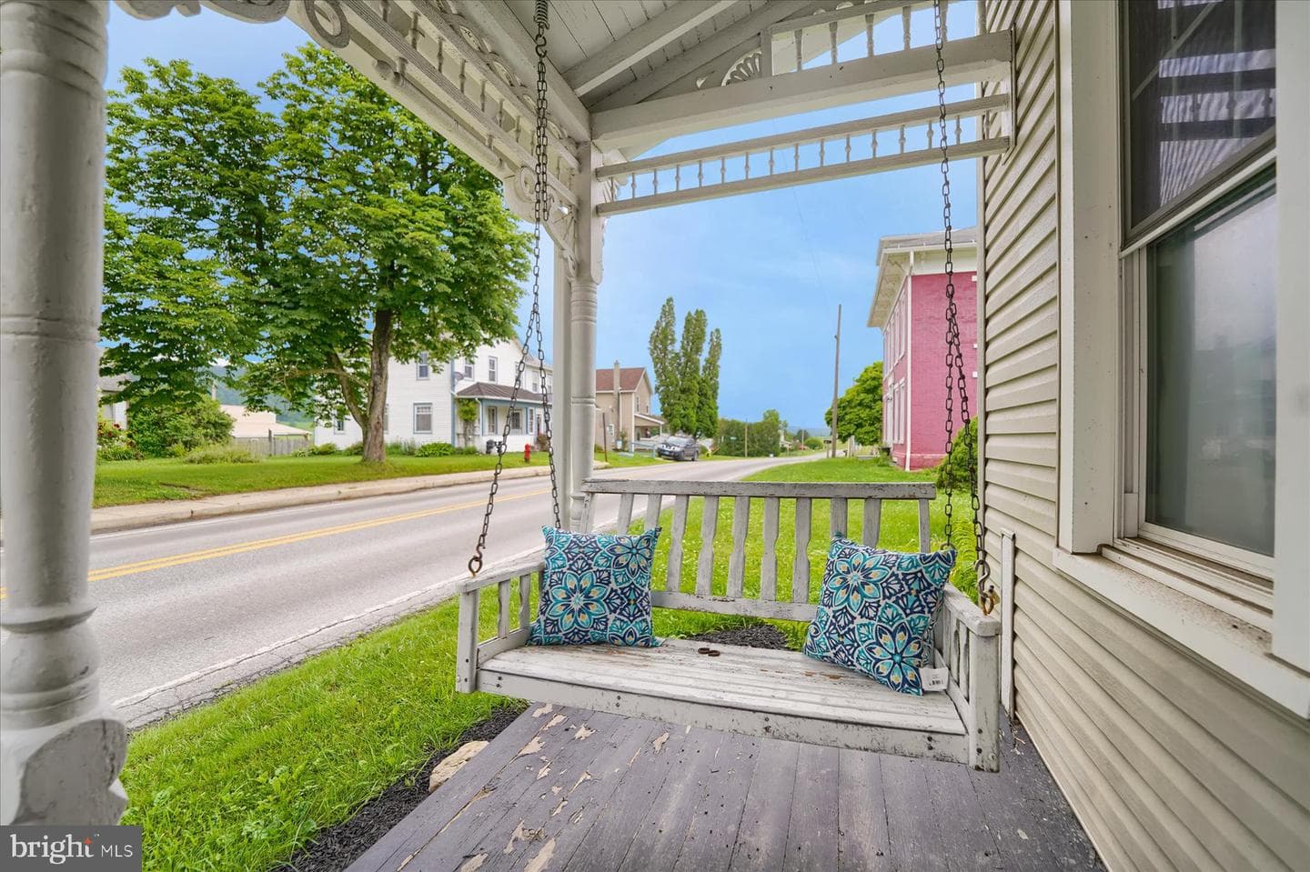 168 E Main Street photo 24