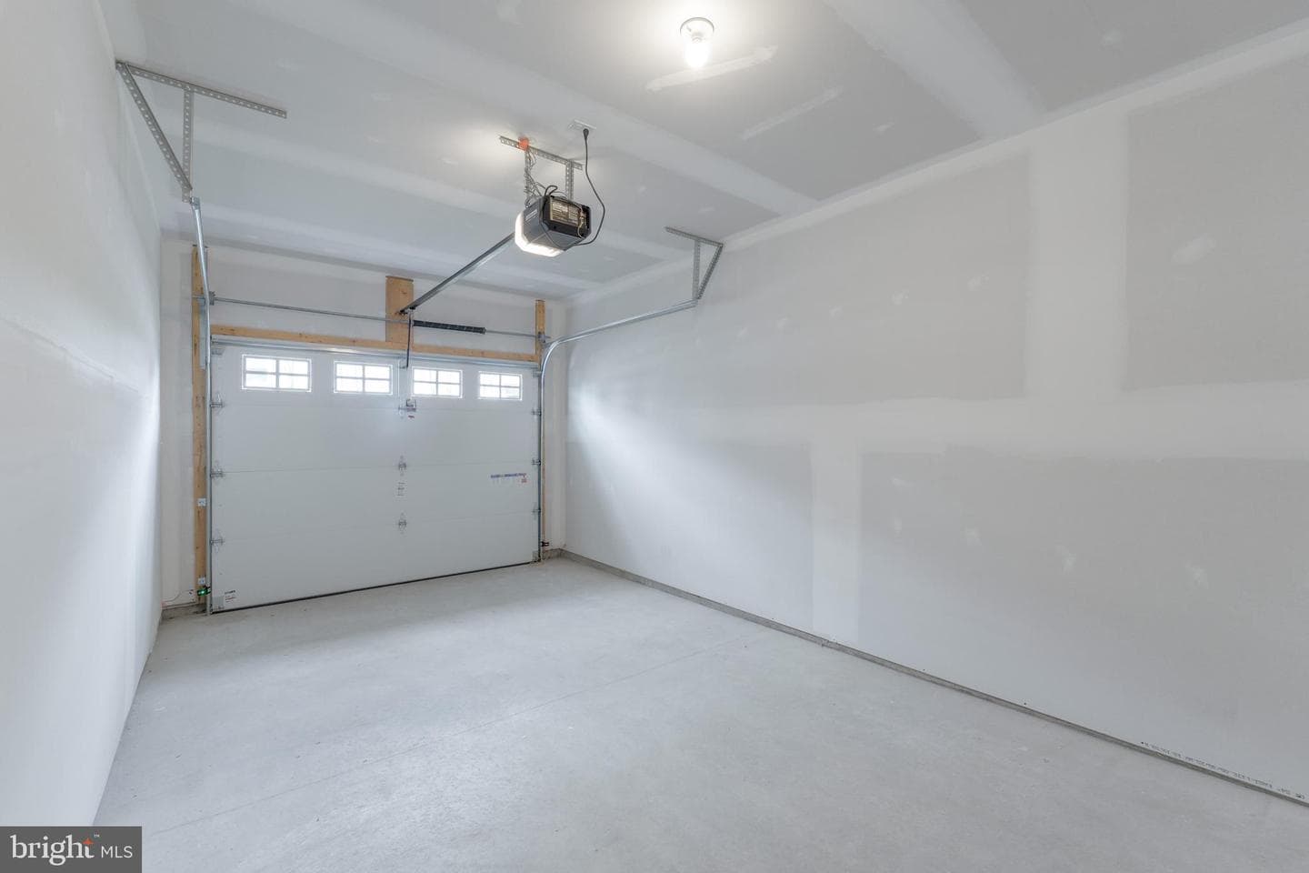 165 Highpoint Park Drive photo 32