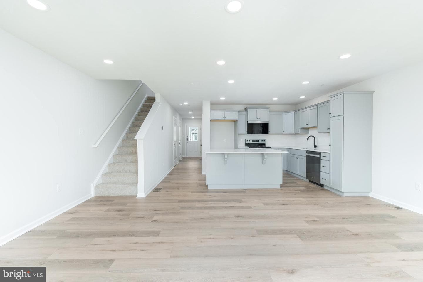 165 Highpoint Park Drive photo 9