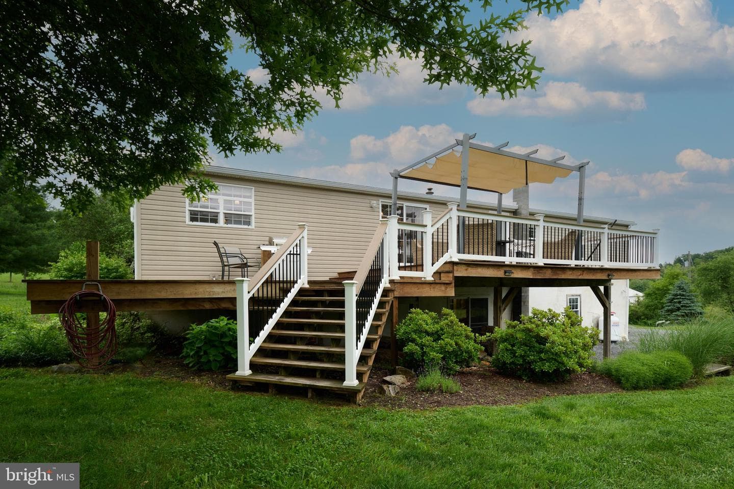 108 Jeremy Place photo 54