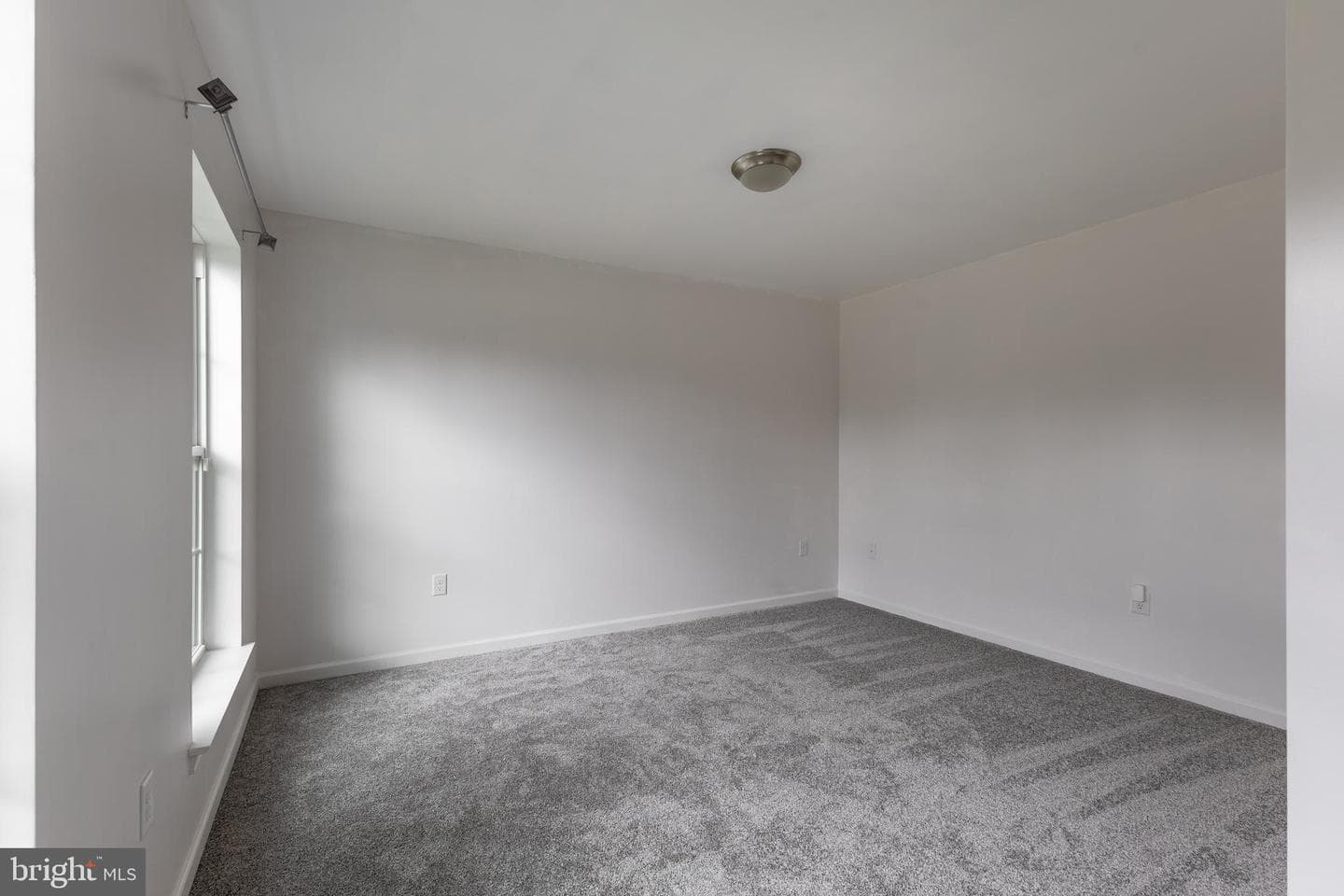 248 Amberleigh Lane photo 21