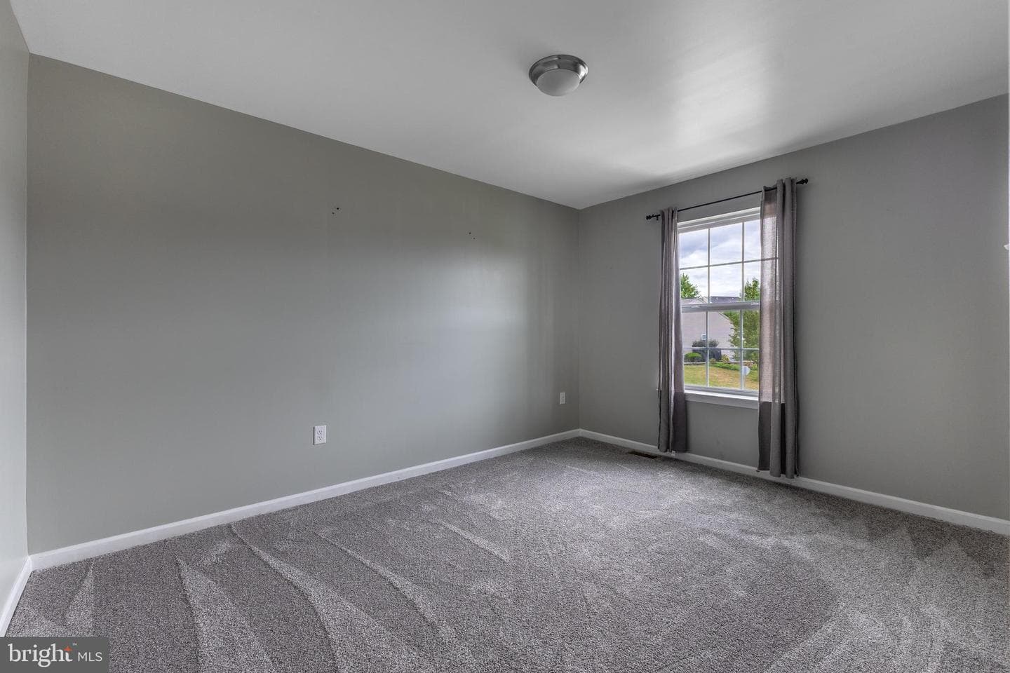 248 Amberleigh Lane photo 27