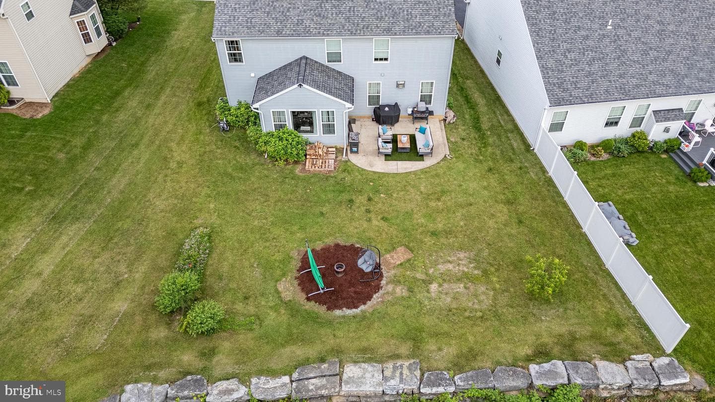 248 Amberleigh Lane photo 37
