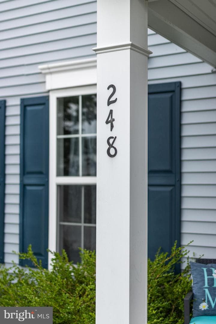 248 Amberleigh Lane photo 4