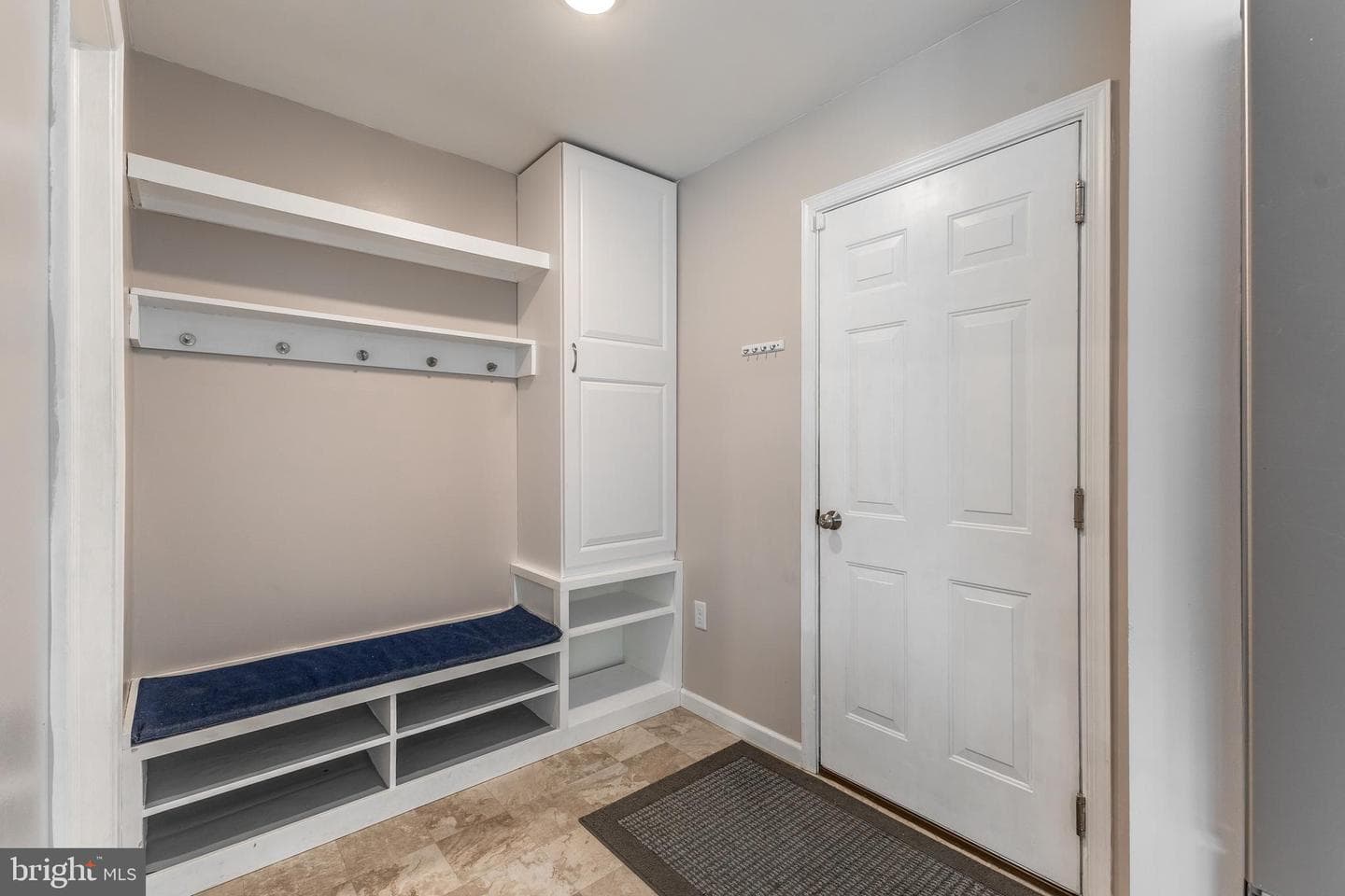 248 Amberleigh Lane photo 9