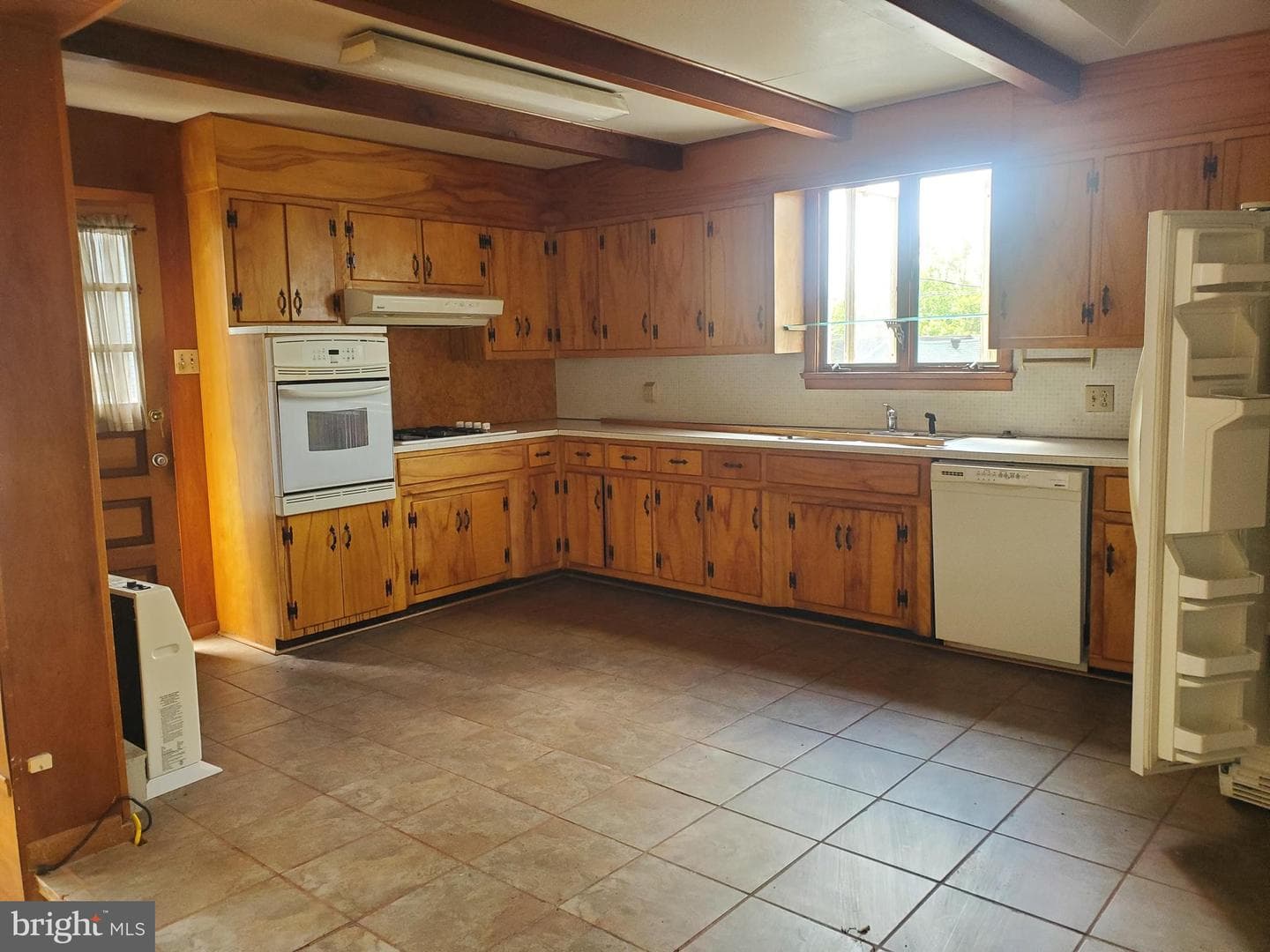 126 W Curtin Street photo 4