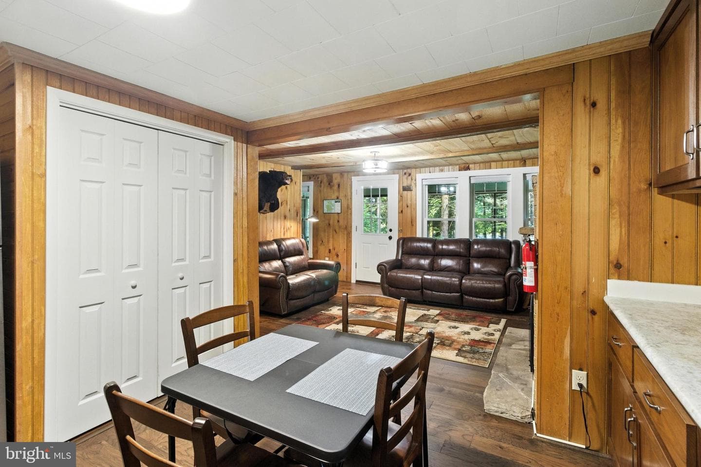 676 Westside Road photo 10