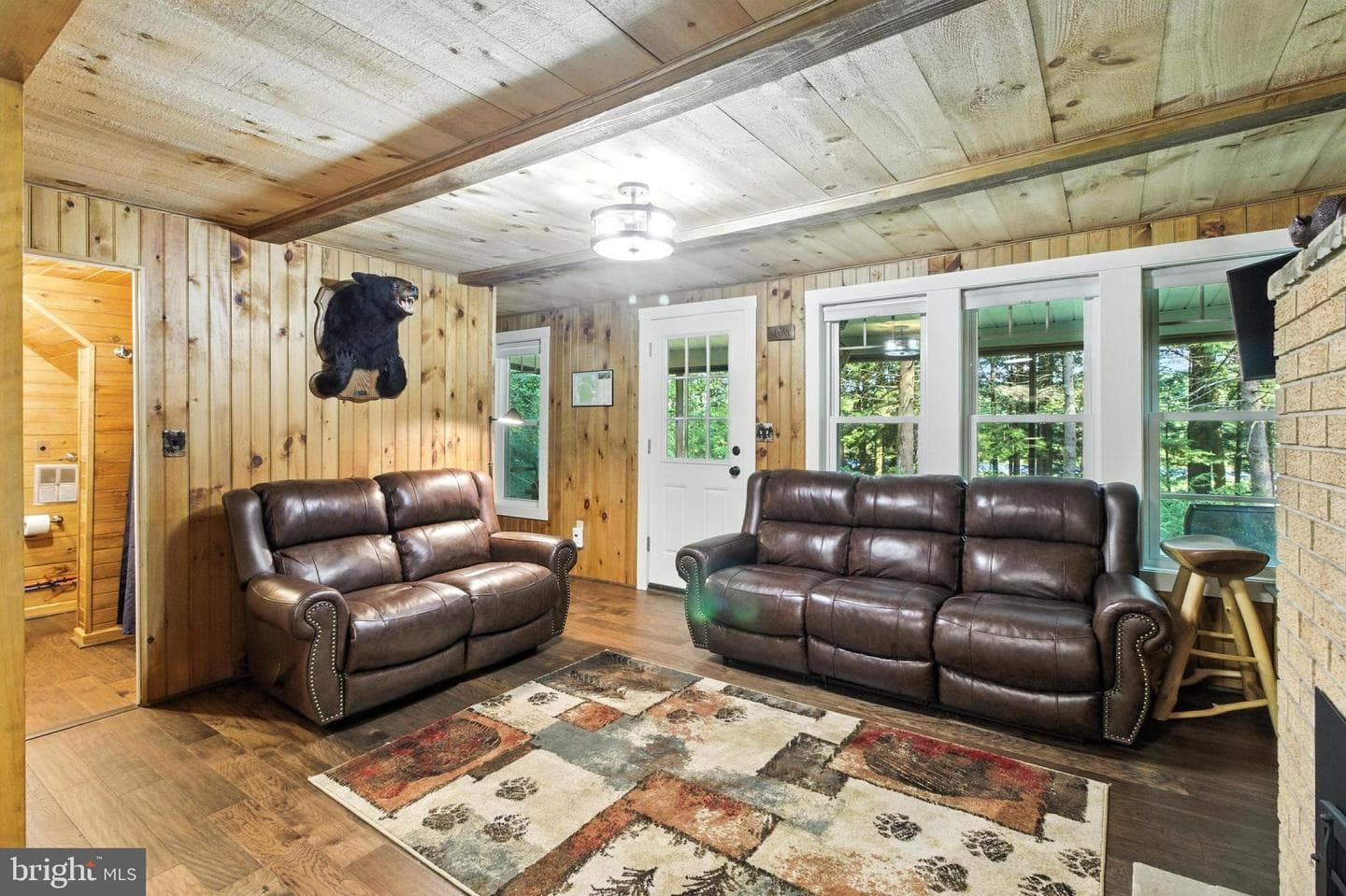 676 Westside Road photo 11