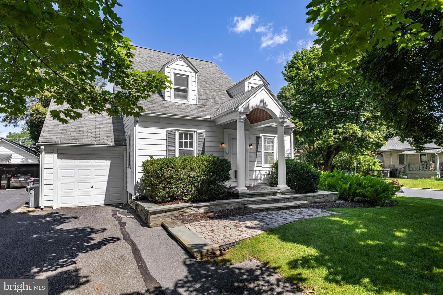 1101 W Beaver Avenue photo 1