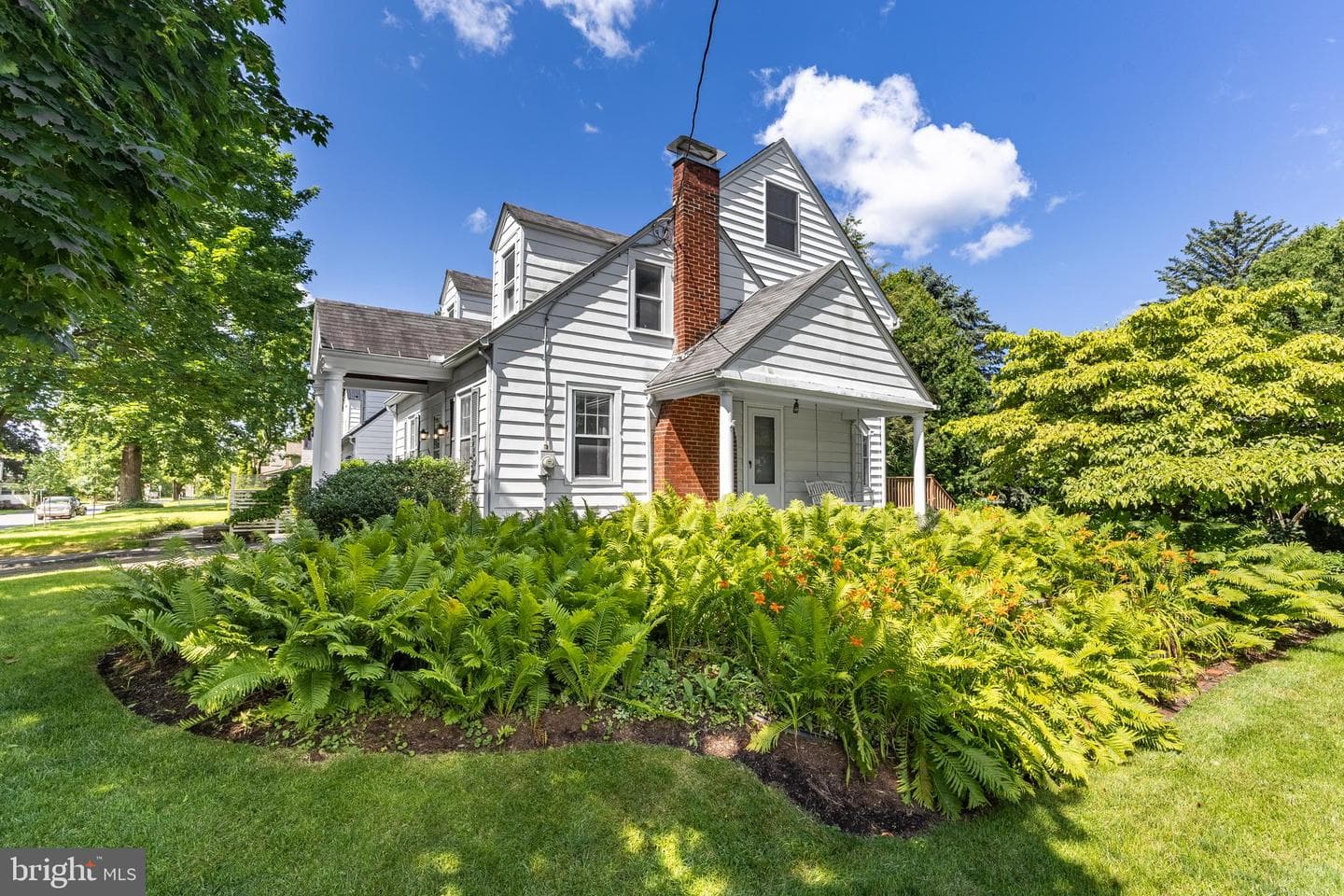 1101 W Beaver Avenue photo 4