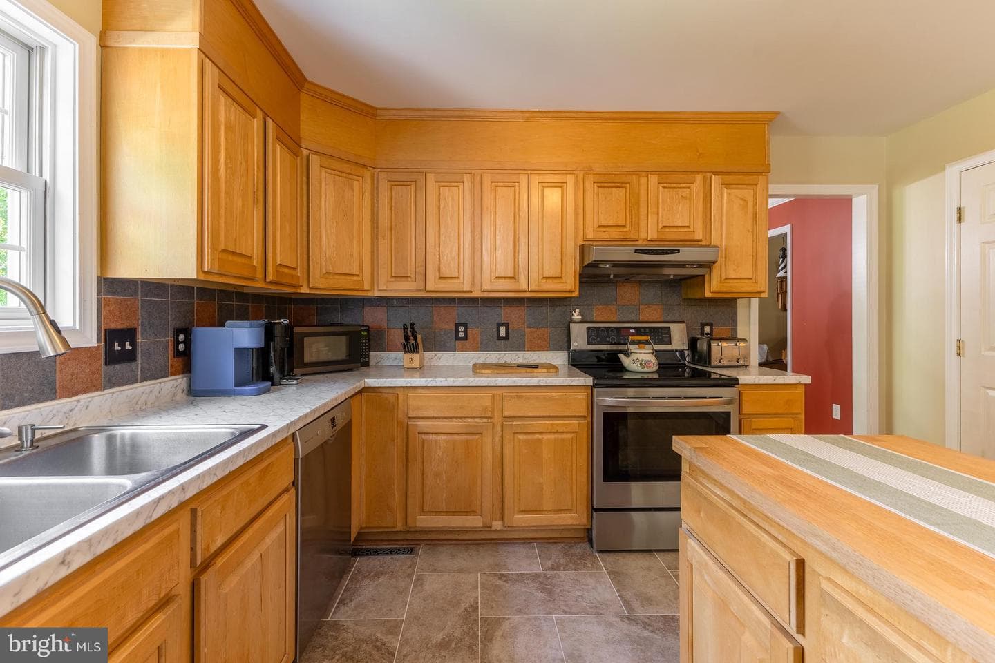 358 Baldwin Street photo 15