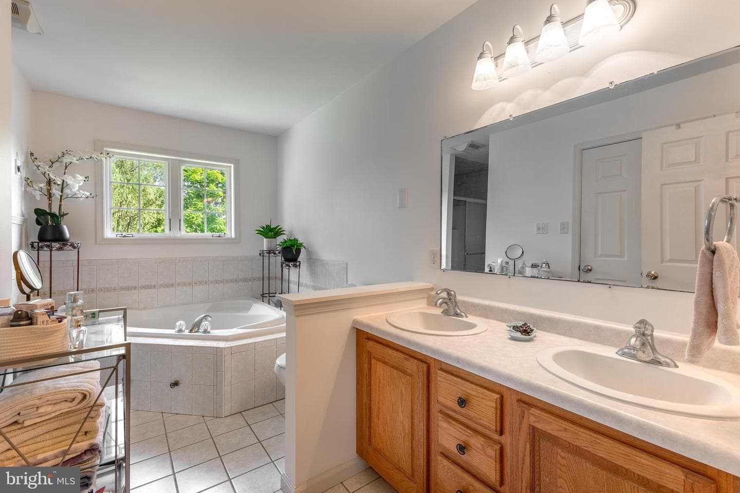 358 Baldwin Street photo 25