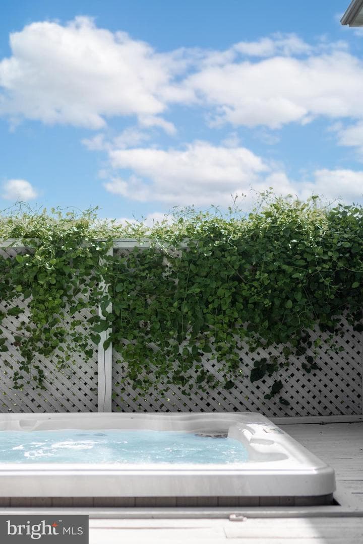 358 Baldwin Street photo 44