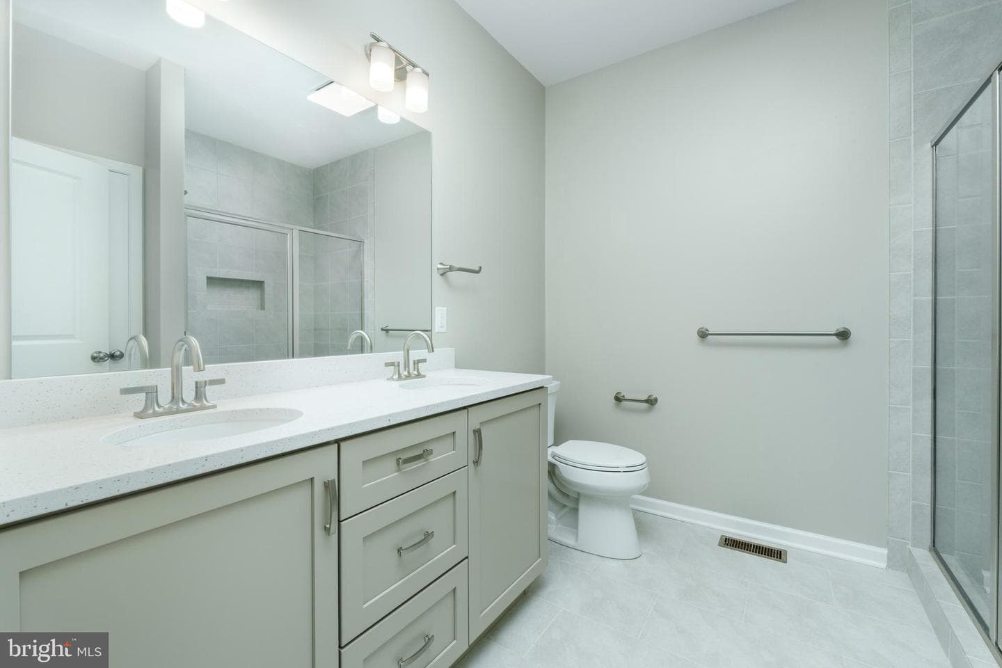 202 Phoebe Road photo 31