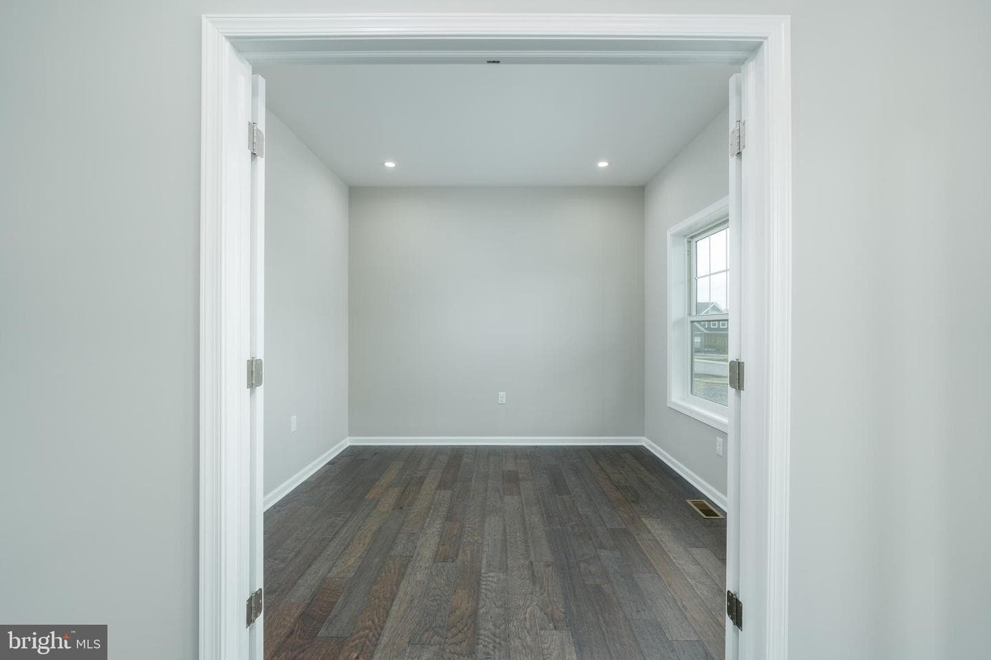 202 Phoebe Road photo 5