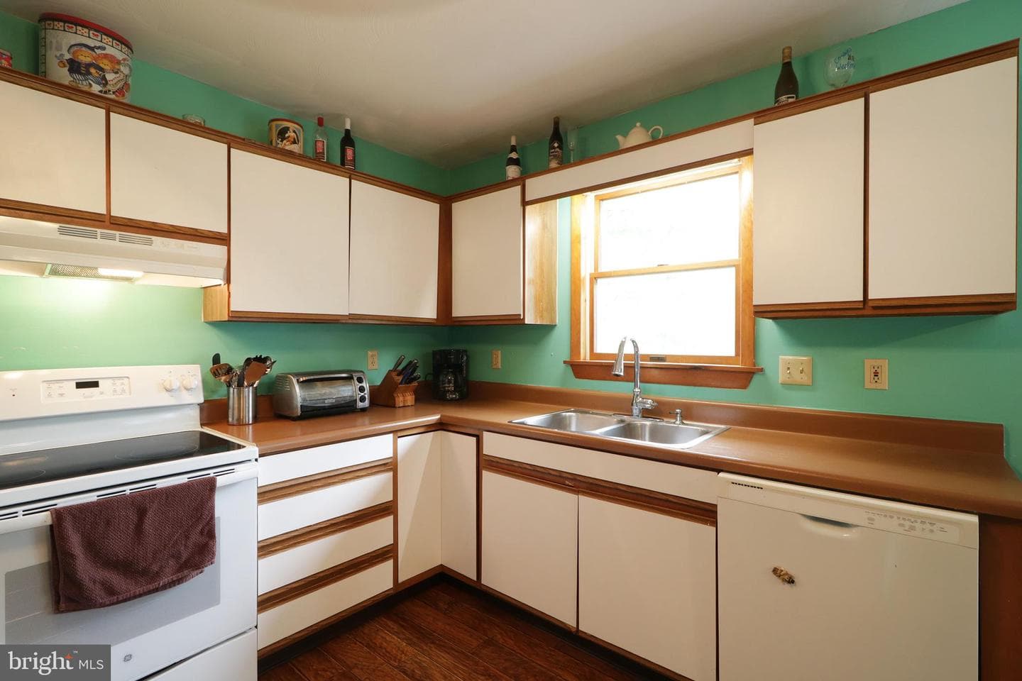 250 1st Avenue photo 11