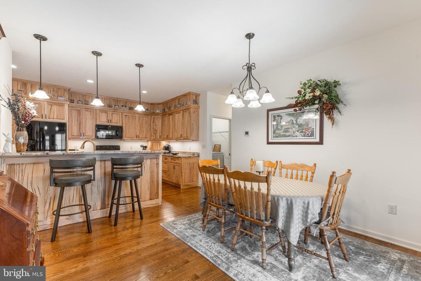 120 Emma Court photo 13