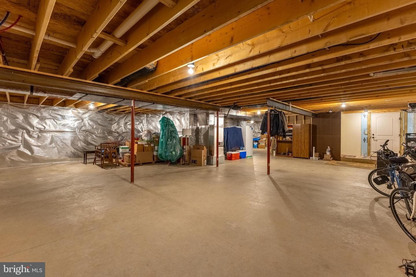 120 Emma Court photo 37
