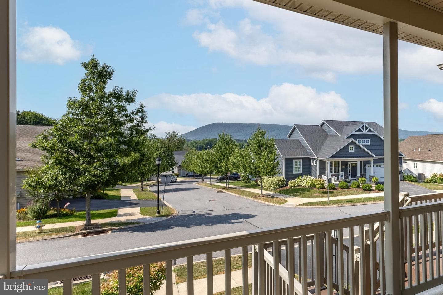 120 Emma Court photo 7