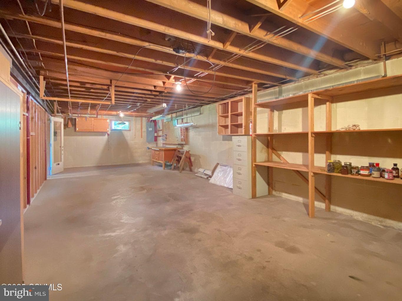 915 Woodland Drive photo 20