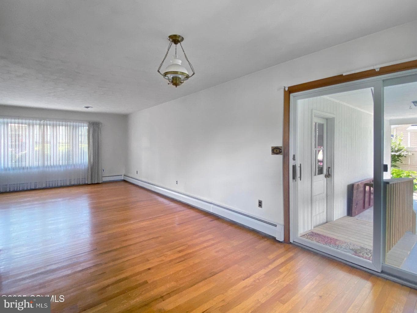 915 Woodland Drive photo 6