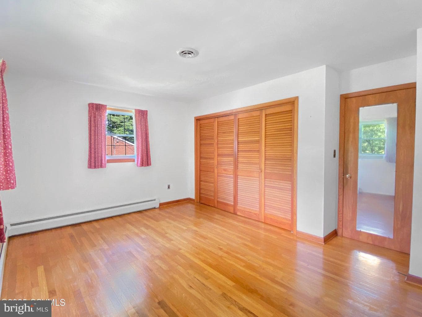 915 Woodland Drive photo 9