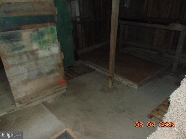 108 Race Alley photo 17