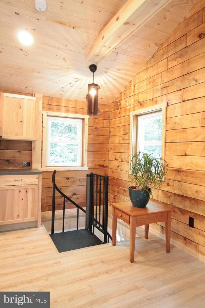 125 Eagles Nest Road photo 10
