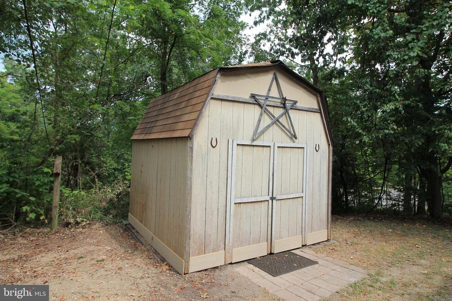 125 Eagles Nest Road photo 23