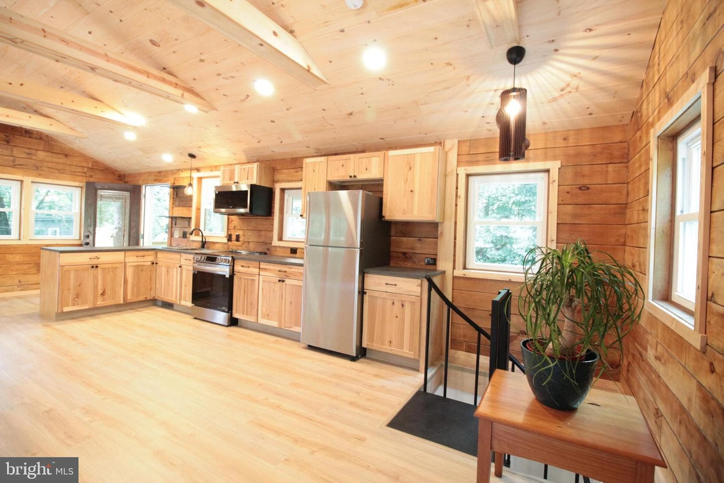 125 Eagles Nest Road photo 6