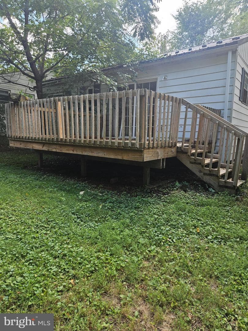 113 Locust Street photo 17