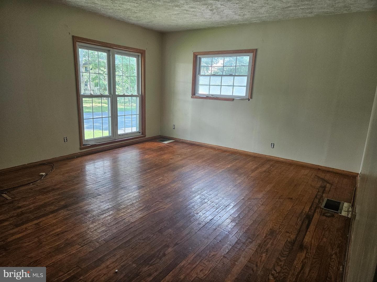 113 Locust Street photo 6
